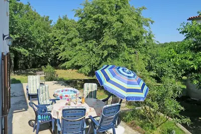 Image de Agréable appartement dans une maison de vacances avec Wifi, Tv, terrasse et animaux admis