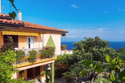 Image de Bel appartement pour 4 personnes avec Wifi, climatisation, Tv et terrasse