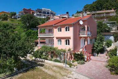 Image de Agréable appartement pour 6 personnes avec Wifi, Tv, balcon et animaux admis