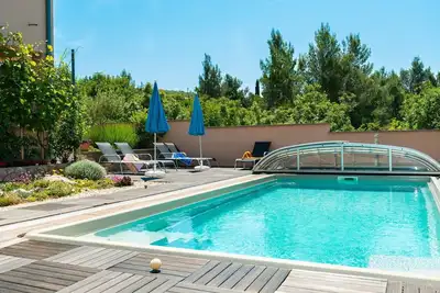 Image de Joli appartement pour 4 personnes avec climatisation, Wifi, piscine, Tv et terrasse