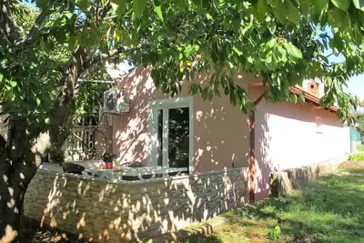 Image de Belle maison de vacances privée pour 4 personnes avec climatisation, Wifi, Tv et terrasse