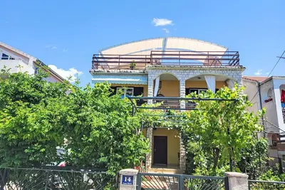 Image de Confortable appartement pour 5 personnes avec climatisation, Wifi, Tv et terrasse