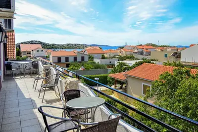 Image de Agréable appartement avec Wifi, climatisation, Tv, balcon, animaux admis et parking