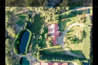 Image de Chateau Loomis ~~ European Getaway in Northern Ca! !