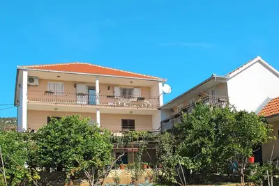 Joli appartement avec Wifi, climatisation, Tv, balcon, animaux admis et parking