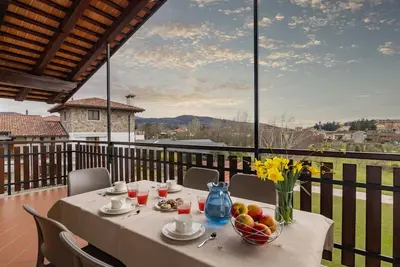 Image de Confortable appartement pour 5 personnes avec Wifi, climatisation, Tv, balcon et parking