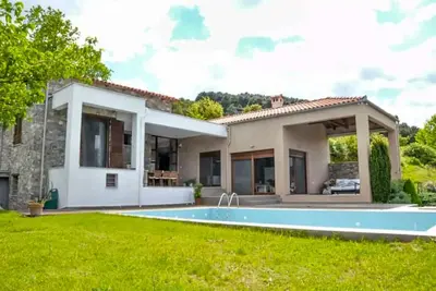 Image de Villa de luxe, vue superbe et piscine