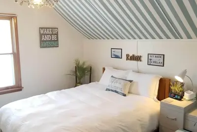 Image de Maison confortable avec garage - minutes des sentiers et du ski