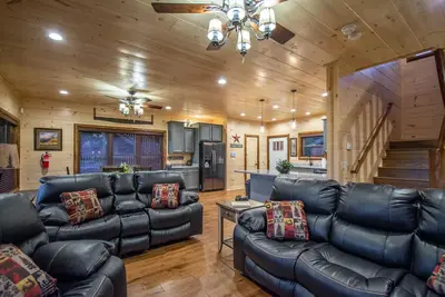 Image de Lazy Bear Lodge 3 chambres!