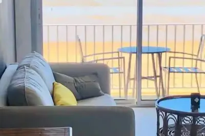 Image de Jullouville - Plage - Vue mer exceptionnelle 70m²