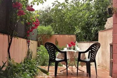 Image de Maison complète au calme et bien desservie.