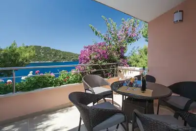 Image de Bel appartement en première ligne de mer