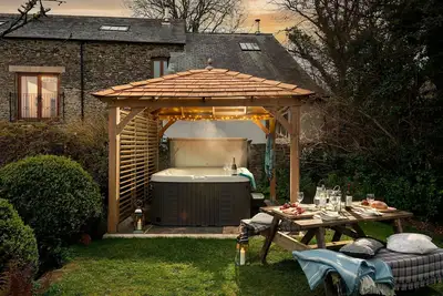 Le moulin à eau -2 chambres familiales conversion de grange de luxe près de Looe