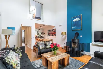 Image de 43 Clearwater - Lower Mill Estate + spa + pools + tennis + restaurant + lakes