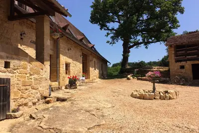 Image de Propriété de charme et piscine Walnut Barn, idéale pour les familles et les couples