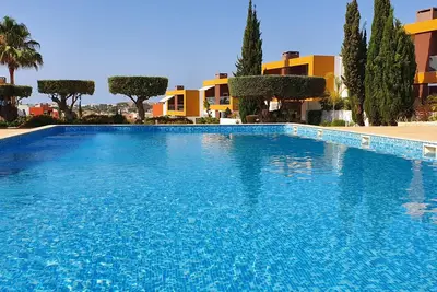 Image de Portugal, superbe appartement de standing, 4p à Albufeira, Guia, Algarve