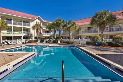 Image de Rollin Tide C8 - Seagrove Beach