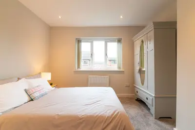 Image de Superbe 6 chambres Manchester House Sleep11 Manchester Airport / City Centre