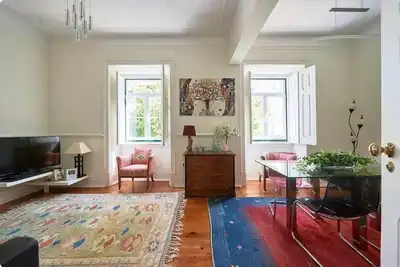 Image de Appartement très central, calme et ensoleillé