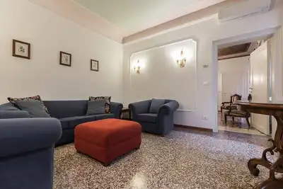 Image de Ca 'dell'Affresco près de la place Saint-Marc et du pont du Rialto!