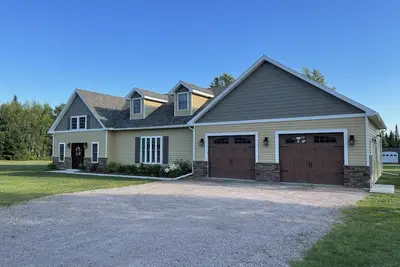 Image de Bienvenue à tous les motoneigistes et aux riders hors route qui deviennent réalité!