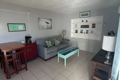 Emplacement central Marathon pratique, vue sur le canal.