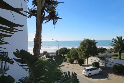 Image de Très bel appartement confortable près de la plage de Fontanilla au parc Atalaya