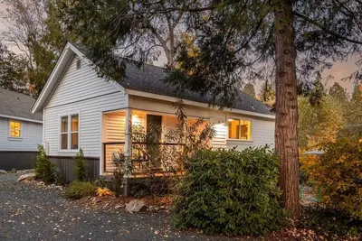 Image de Le cèdre à Creektown Cottages