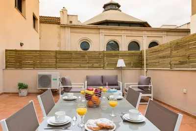 Image de Near Barcelona and next to the beach, Matarolux28