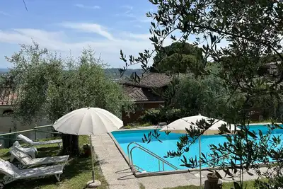 Image de Grenier romantique dans la campagne toscane