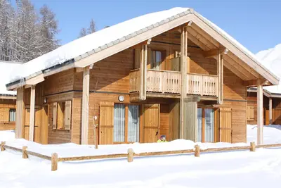 Image de Chalet 5/7 pers à Superdévoluy, à 2 pas des pistes, accès piscine & sauna