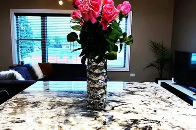 Image de Appartement neuf et moderne à seulement 6, 4 km de Midway