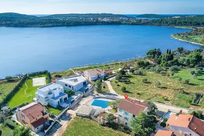 Image de Superbe maison à Pomer