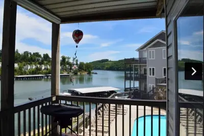 Image de Eastern Sunrise Condo