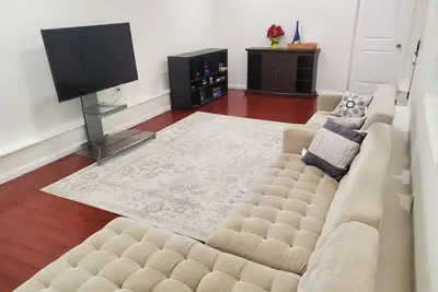 Image de Charmant Spacieux 3 Br 1 Bath