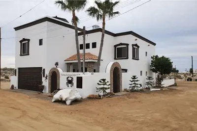 Image de Belle maison de 4 chambres avec vue spectaculaire sur l'océan
