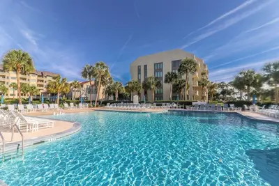 Image de Villa Shorewood 3 chambres avec vue sur l'océan avec piscine et bain à remous en bord de mer!