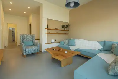 Image de Appartement moderne et spacieux près du centre-ville