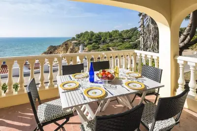 Image de Villa El Mar - fantastique villa de première ligne avec bain à remous et piscine privée