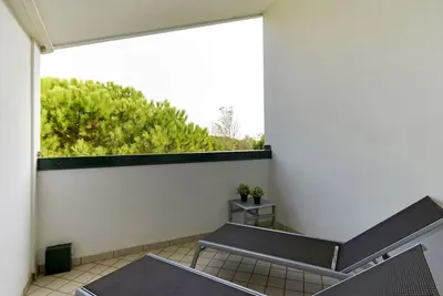 Image de Confortable appartement pour 6 personnes avec climatisation, piscine, Tv et balcon