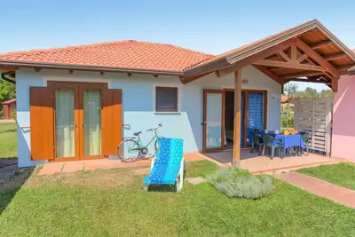Image de Appartement dans une maison de vacances avec piscine, Wifi, climatisation, Tv, terrasse, parking