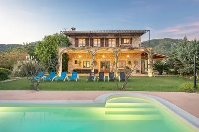 Image de Cas Colector - Impressive villa with private pool and spectacular views to the mountains a