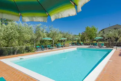 Image de Bel appartement pour 4 personnes avec Wifi, piscine, Tv, terrasse et animaux admis