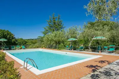 Image de Confortable appartement pour 4 personnes avec Wifi, piscine, Tv, terrasse et animaux admis