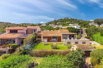 Merveilleuse maison de vacances privée pour 8 personnes avec Tv, terrasse, animaux admis et parking