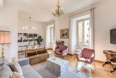 Image de Luxury Apartment with a view - 6 Ac/Wifi/Heat/Elevator