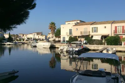 Image de Marina Petite Belge à Aigues Mortes (vélos sur demande)