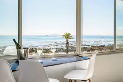 Image de Atlantic Views - Deux Chambres Appartement, Couchages 4