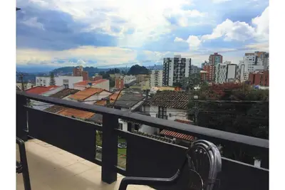 Image de Bel appartement avec un excellent emplacement! !