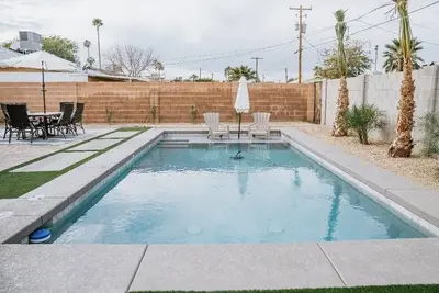 Image de * Nouveau * Escapade en montagne - à 5 minutes de la vieille ville de Scottsdale! Piscine chaufee!